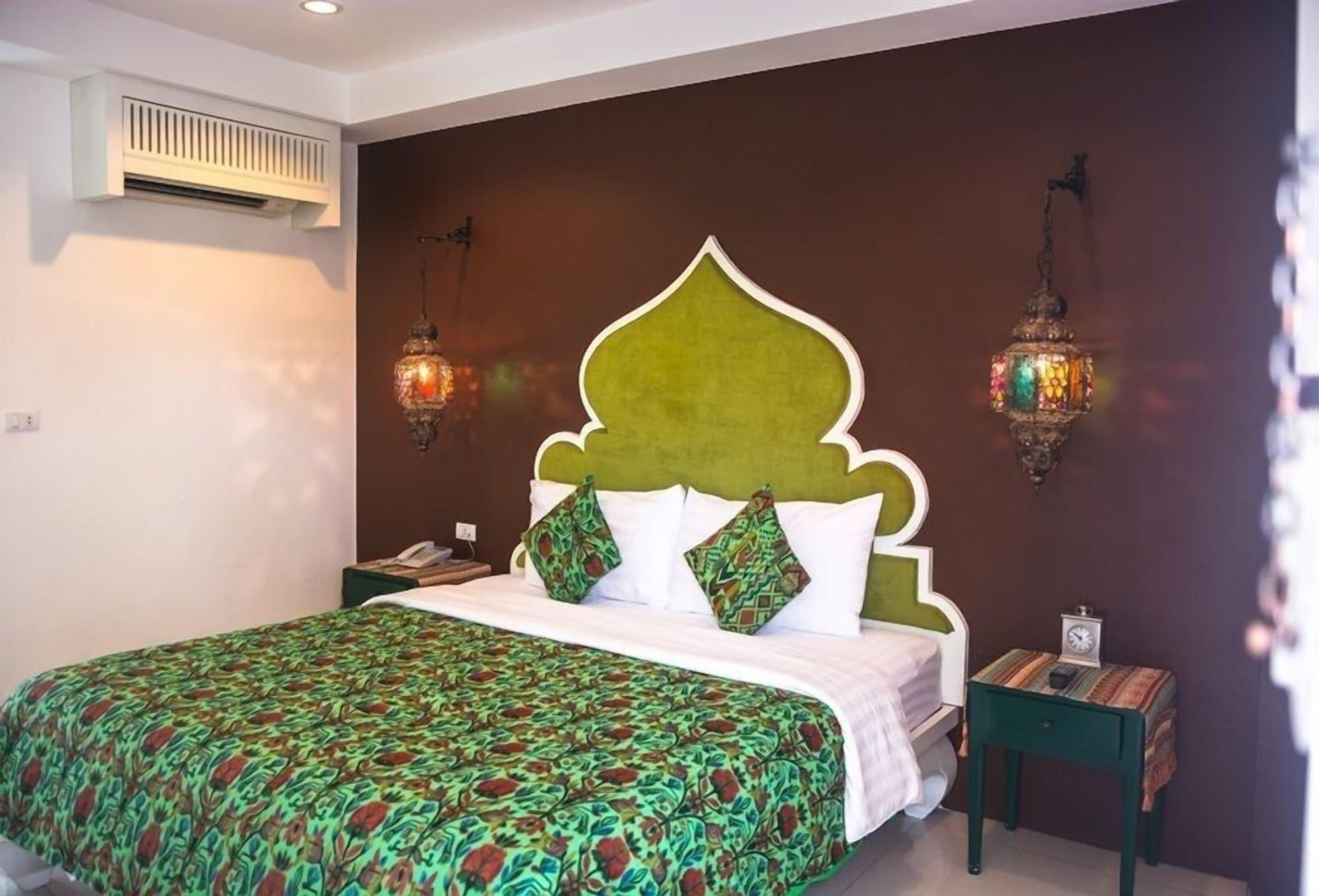 Rasa Boutique Hotel Чианг Рай Екстериор снимка