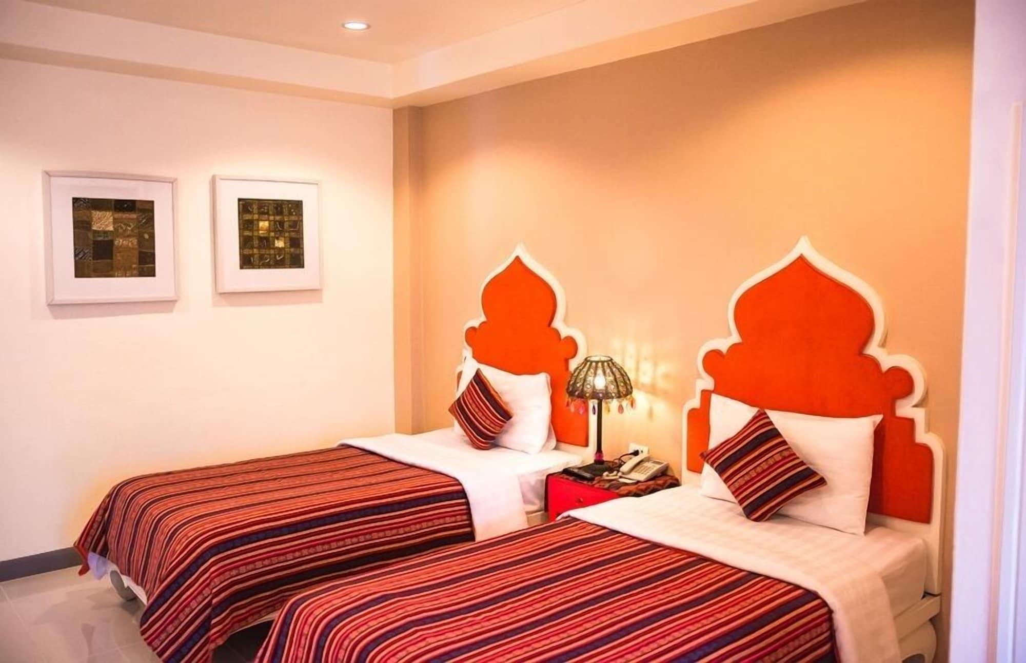 Rasa Boutique Hotel Чианг Рай Екстериор снимка