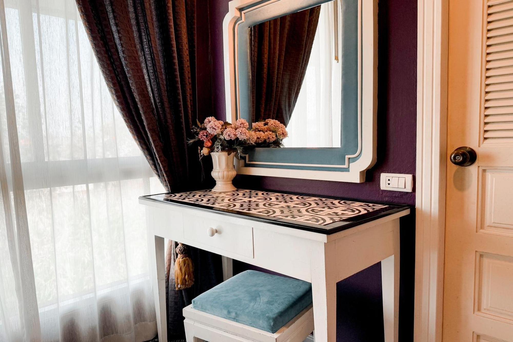 Rasa Boutique Hotel Чианг Рай Екстериор снимка