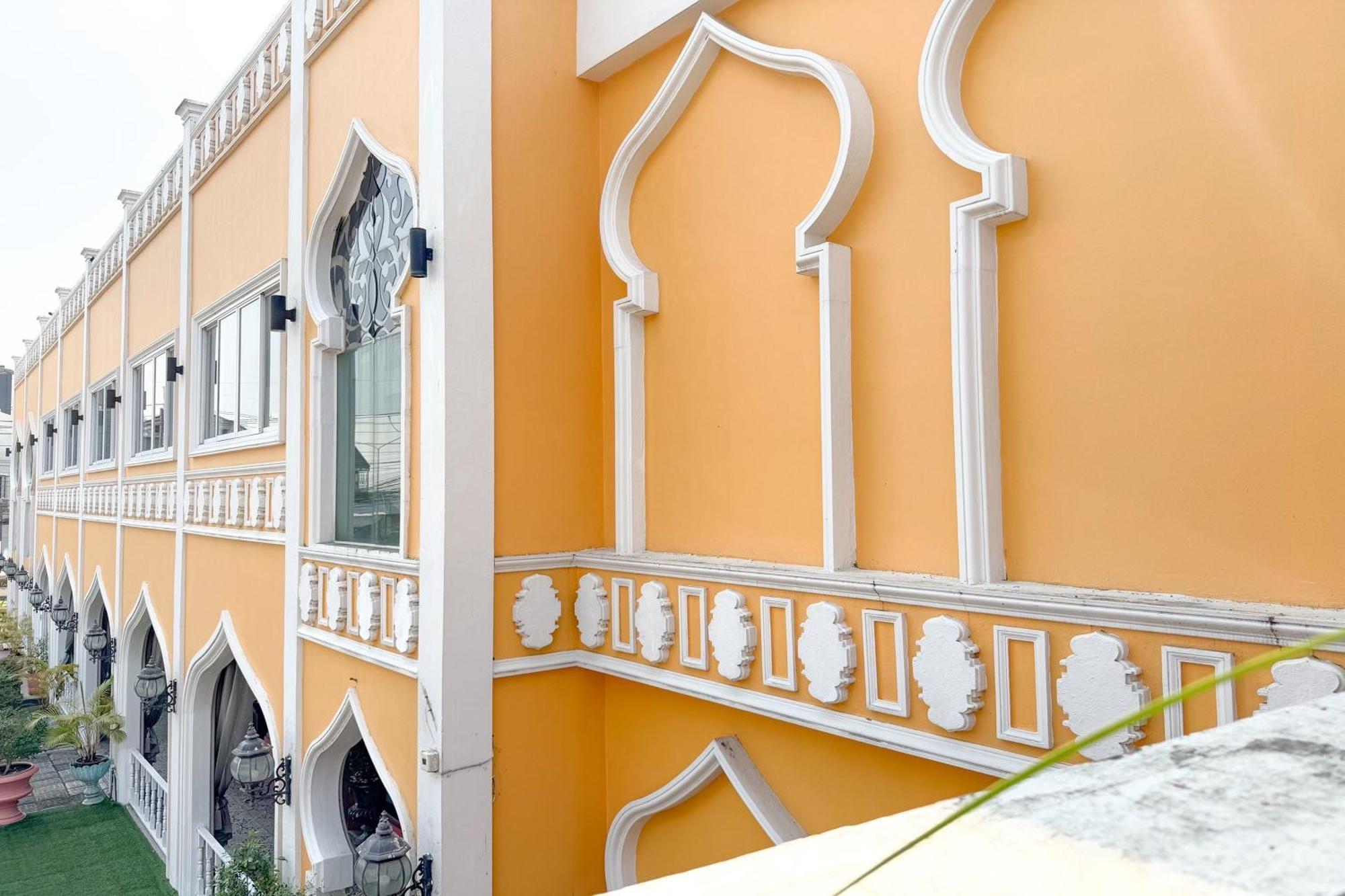 Rasa Boutique Hotel Чианг Рай Екстериор снимка