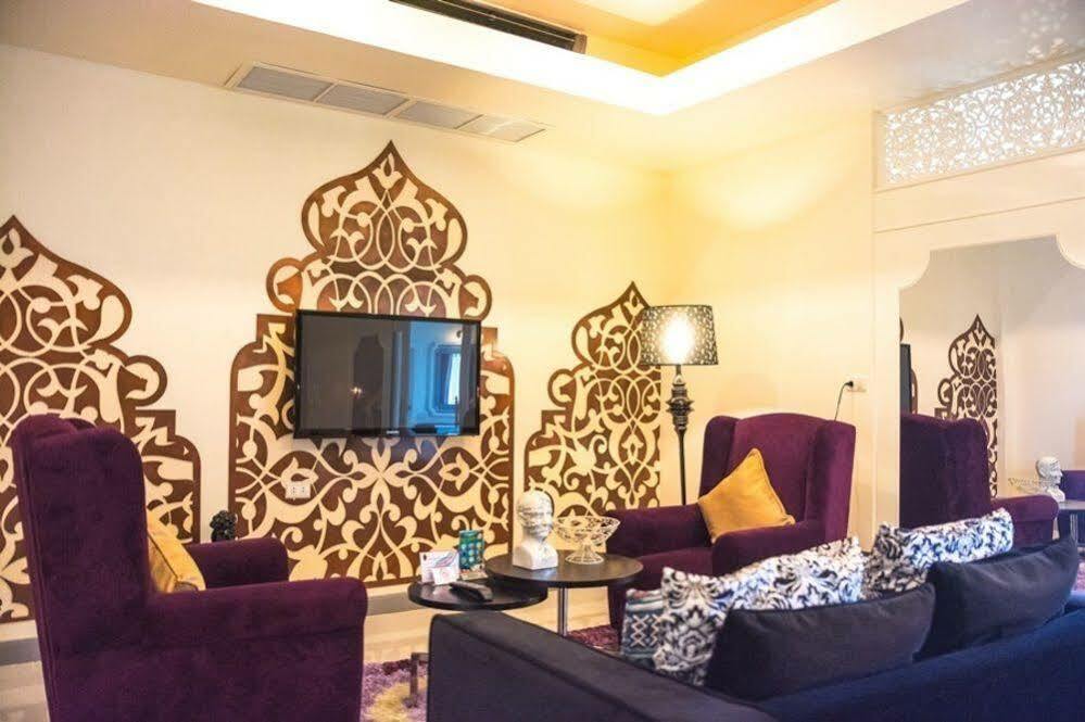 Rasa Boutique Hotel Чианг Рай Екстериор снимка